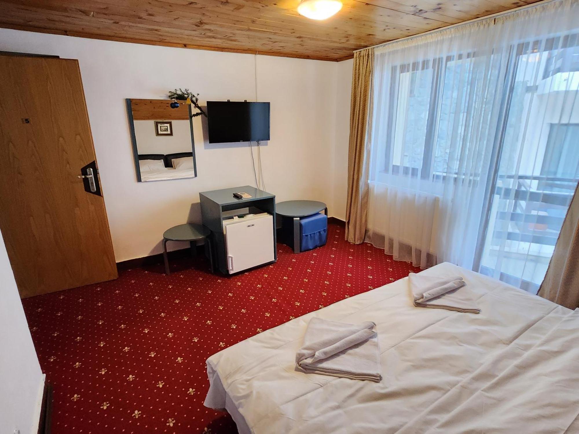 Holiday Houses Sinaia Szoba fotó